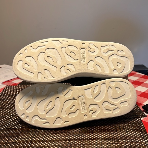 Alexander McQueen sneakers men’s - Picture 8 of 9